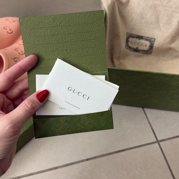 Gucci Platform Sandal With Perforated G - Picture 6 of 6